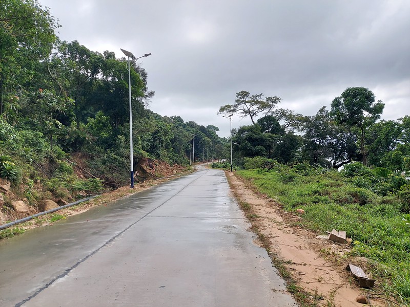 koh rong street lights electric grid built