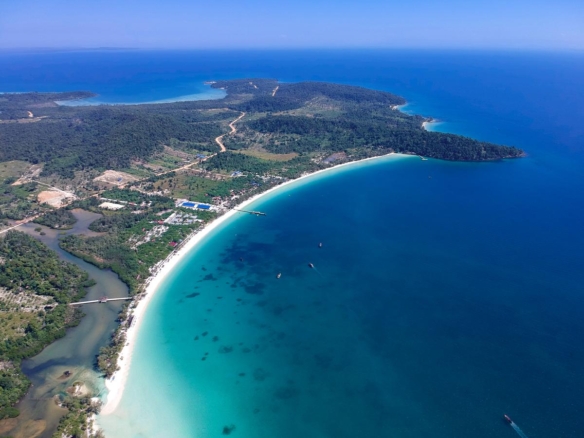 Longset beach 4k
