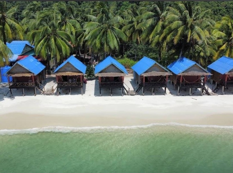 beach resort business for rent in sok san beach cambodia