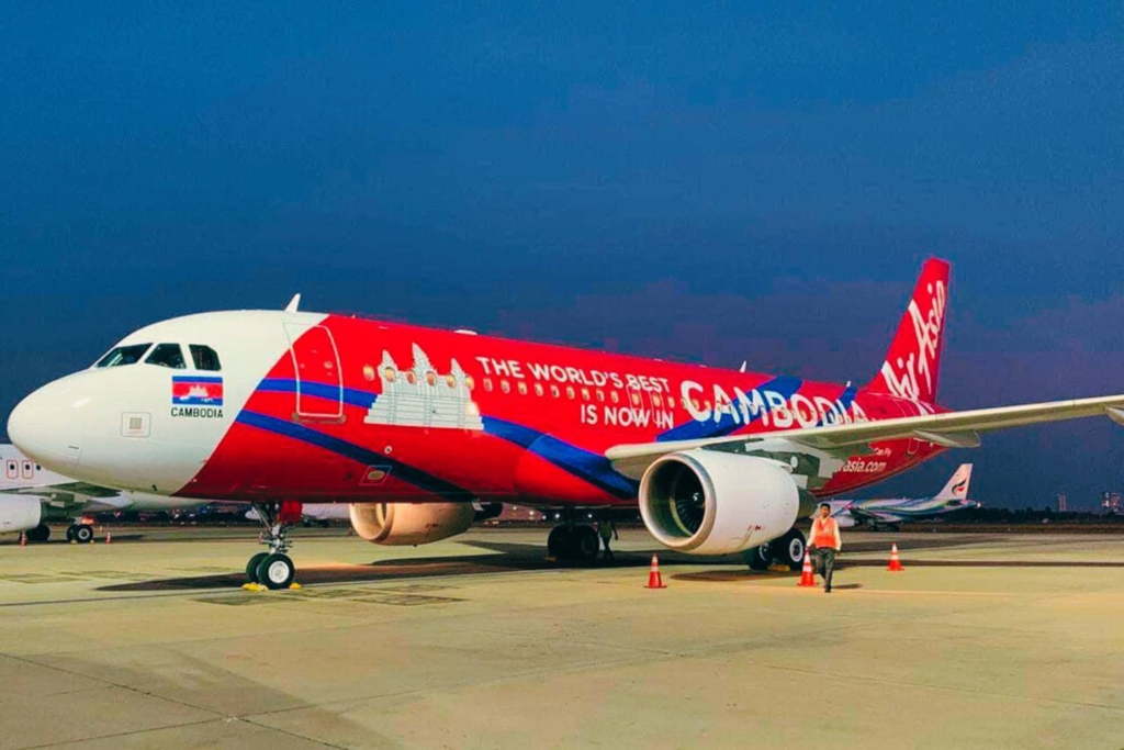 airasia cambodia flight plane