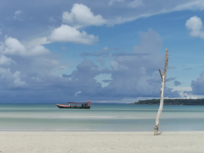 koh rong kerfuffle beach land