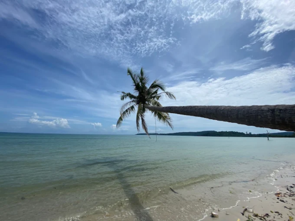 koh rong kerfuffle beach land
